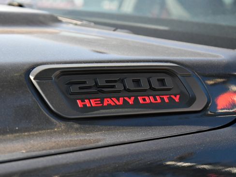 Used 2025 RAM 2500 Big Horn AWD/4WD image 13