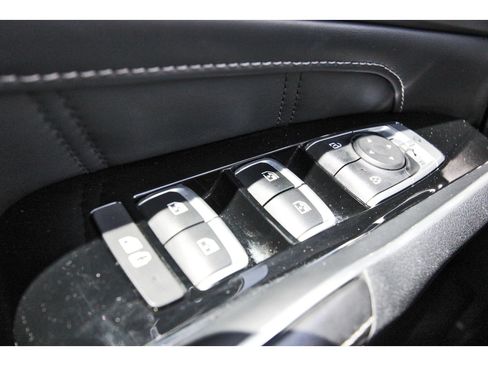 Certified 2023 Kia Sorento SX FWD image 22