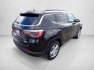 Used 2024 Jeep Compass Latitude AWD/4WD video 4