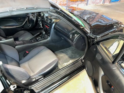 Used 2002 MAZDA MX-5 Miata image 55