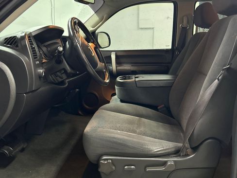 Used 2008 Chevrolet Silverado 1500 LT w/ Power Pack Plus image 8
