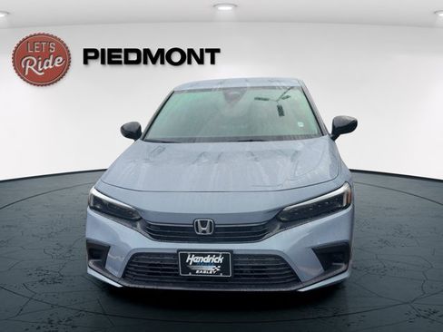 Certified 2024 Honda Civic Sport image 3