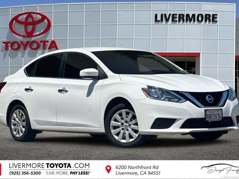 Used 2019 Nissan Sentra S FWD image 1
