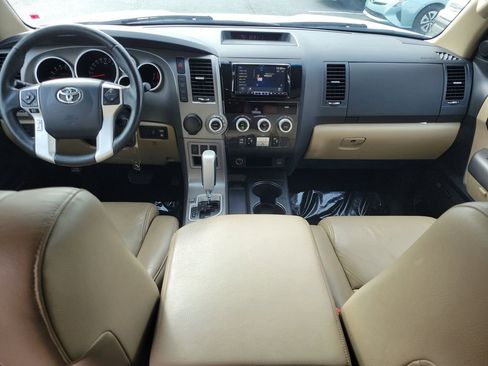 Used 2015 Toyota Sequoia Limited image 14