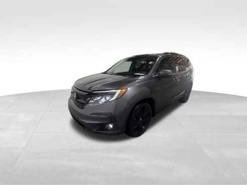 Used 2021 Honda Pilot Special Edition image 2