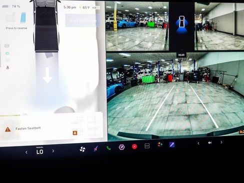 Used 2025 Tesla Cybertruck AWD Crew Cab image 30