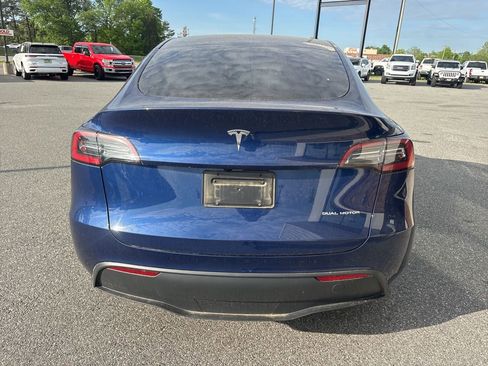 Used 2024 Tesla Model Y Long Range image 6