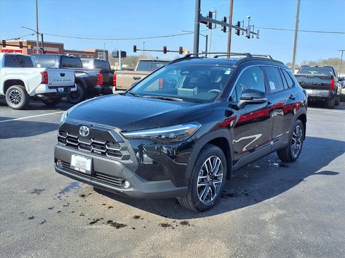 New 2026 Toyota Corolla Cross XLE w/ Convenience Package AWD/4WD image 30