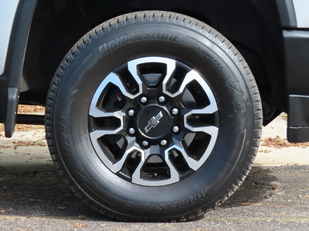 Used 2023 Chevrolet Silverado 2500 W/T AWD/4WD image 8