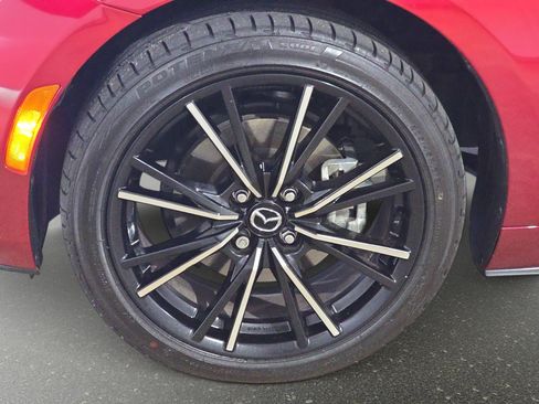 Used 2025 MAZDA MX-5 Miata RF Grand Touring RWD image 29