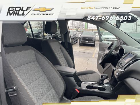 Certified 2024 Chevrolet Equinox LT w/ LPO, Floor Liner Package FWD image 32