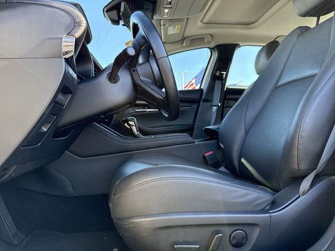 Used 2025 MAZDA MAZDA3 s image 16