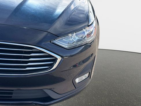 Used 2019 Ford Fusion SE w/ Equipment Group 151A image 10