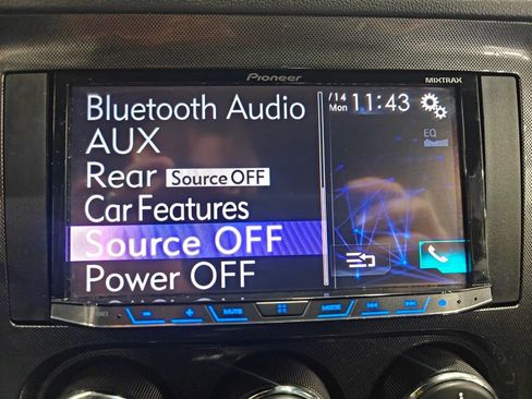 Used 2010 Dodge Challenger SRT8 w/ SRT Option Group II RWD image 39