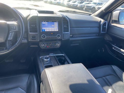 Used 2018 Ford Expedition Limited w/ Equipment Group 302A image 13