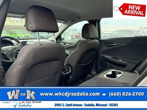 Used 2024 Chevrolet Malibu LT FWD image 22