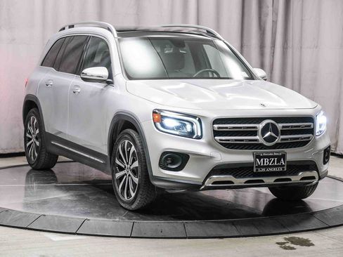 Certified 2022 Mercedes-Benz GLB 250 image 5
