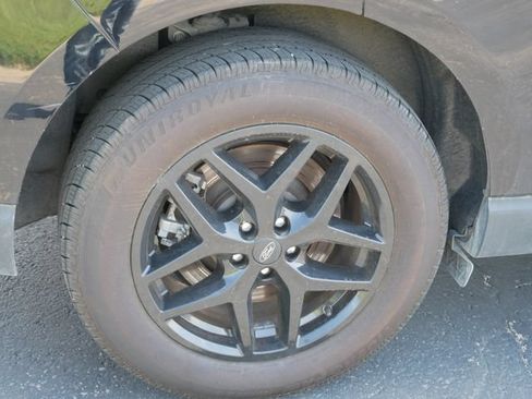 Certified 2024 Ford Edge SEL AWD/4WD image 5