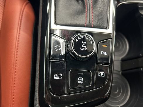 Certified 2023 Kia Sportage SX AWD/4WD image 24