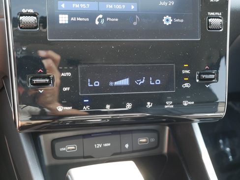 Used 2023 Hyundai Tucson SEL w/ Convenience Package AWD/4WD image 23
