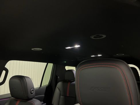 New 2026 Chevrolet Traverse RS image 17