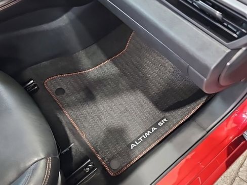 Used 2021 Nissan Altima 2.0 SR image 14