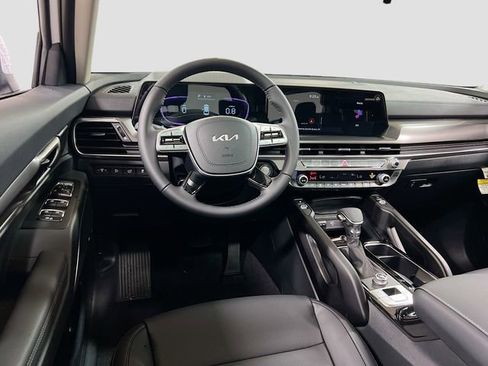 New 2025 Kia Telluride S image 24