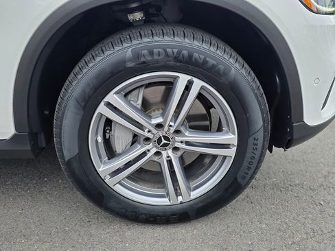 Used 2022 Mercedes-Benz GLC 300 image 6