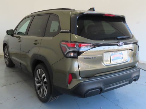 New 2026 Subaru Forester Touring image 7