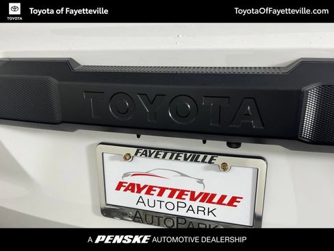 Used 2026 Toyota 4Runner SR5 AWD/4WD image 12