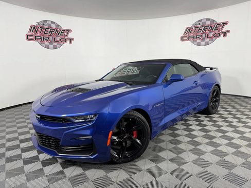 Used 2021 Chevrolet Camaro SS RWD image 1