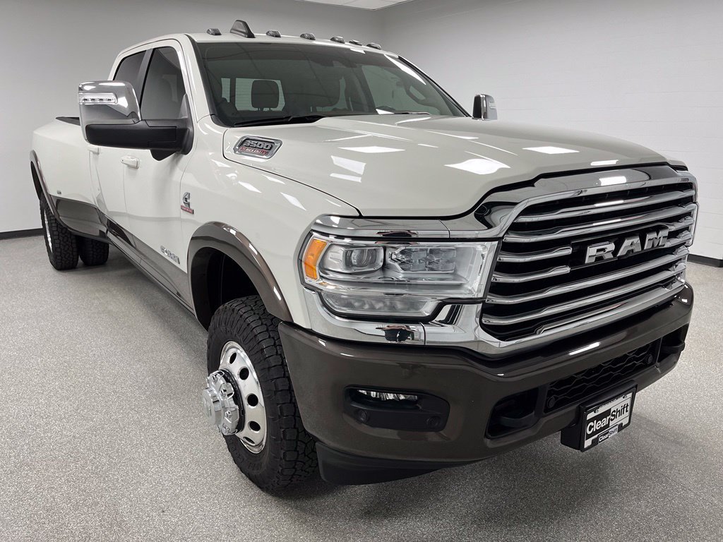 Used 2024 RAM 3500 Limited w/ Safety Group AWD/4WD image 2