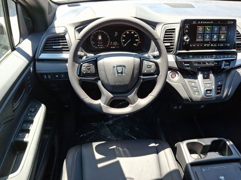 New 2026 Honda Odyssey Sport-L image 8