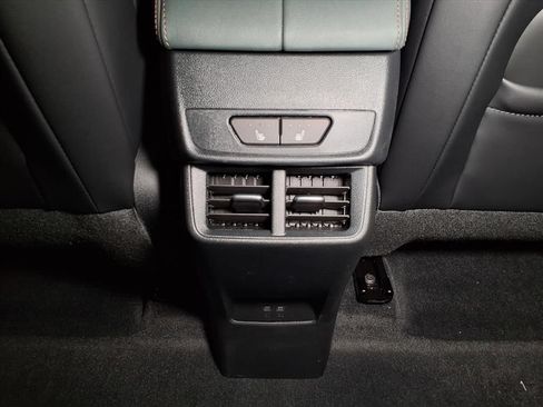 Used 2026 GMC Terrain AT4 w/ Convenience Package III AWD/4WD image 12