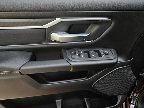 New 2026 RAM 1500 4x4 Crew Cab image 16
