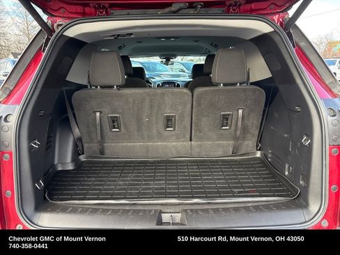 Used 2021 Chevrolet Traverse LT image 27