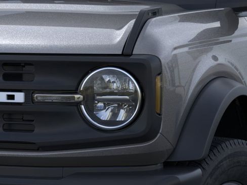 New 2025 Ford Bronco 4-Door AWD/4WD image 53