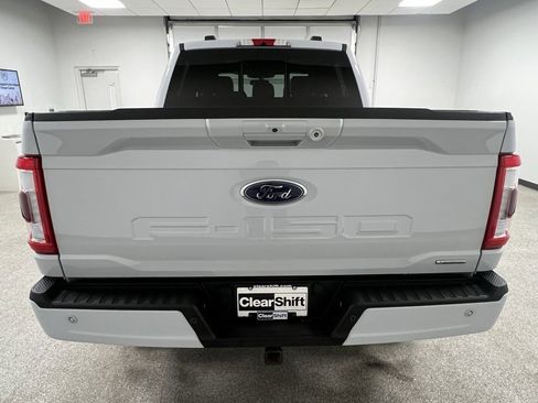 Used 2022 Ford F150 Lariat w/ Equipment Group 502A High image 9