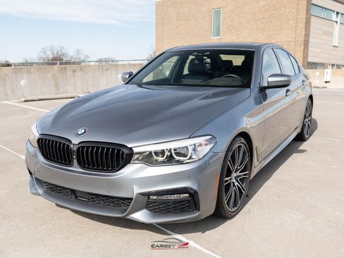 Used 2018 BMW 540i w/ M Sport Package image 3