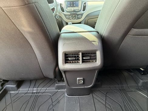 Certified 2024 Chevrolet Equinox LS w/ LS Convenience Package AWD/4WD image 27