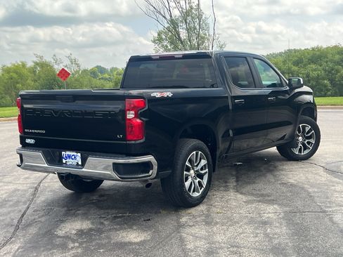 Used 2024 Chevrolet Silverado 1500 LT AWD/4WD image 4