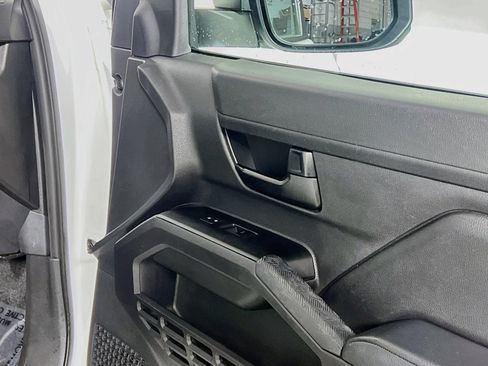Used 2024 Toyota Tacoma SR5 RWD image 31