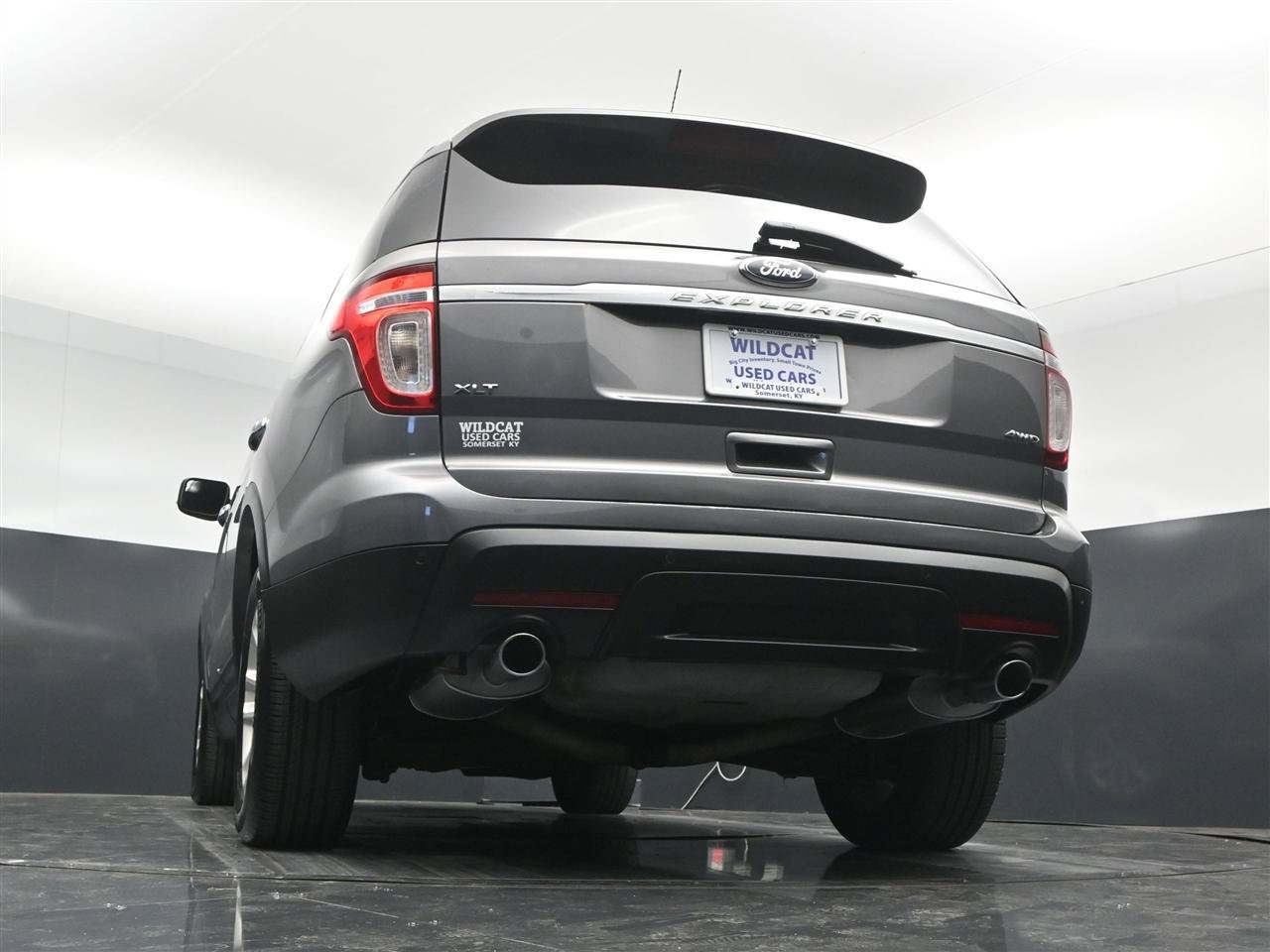 Used 2014 Ford Explorer XLT AWD/4WD image 32