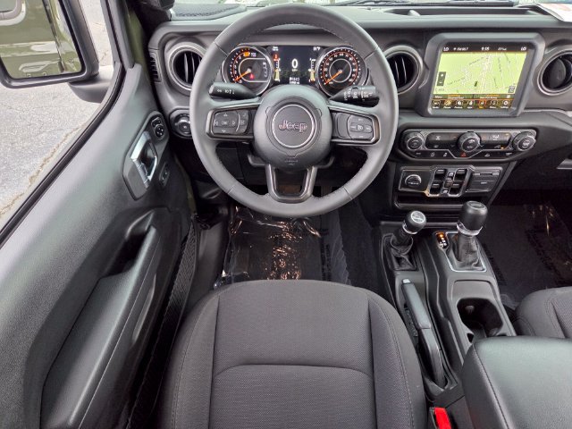 Certified 2023 Jeep Wrangler Unlimited Sport AWD/4WD image 15
