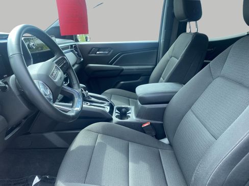 Used 2024 GMC Canyon Elevation w/ Convenience Package AWD/4WD image 3