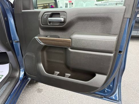 Used 2019 Chevrolet Silverado 1500 LT w/ All-Star Edition AWD/4WD image 33
