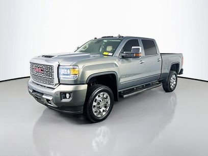 Used 2018 GMC Sierra 2500 Denali w/ Duramax Plus Package