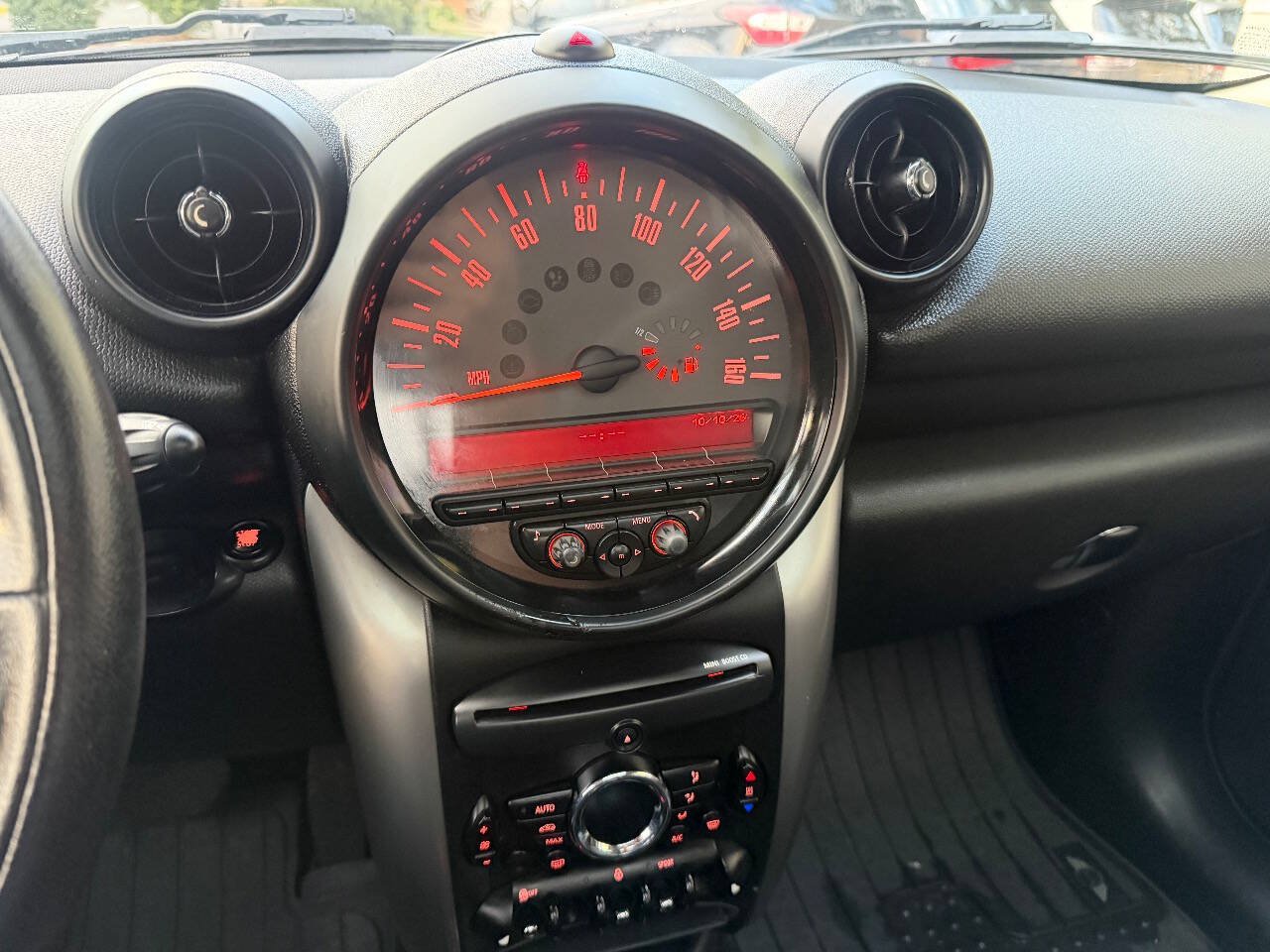 Used 2015 MINI Cooper Countryman FWD image 29