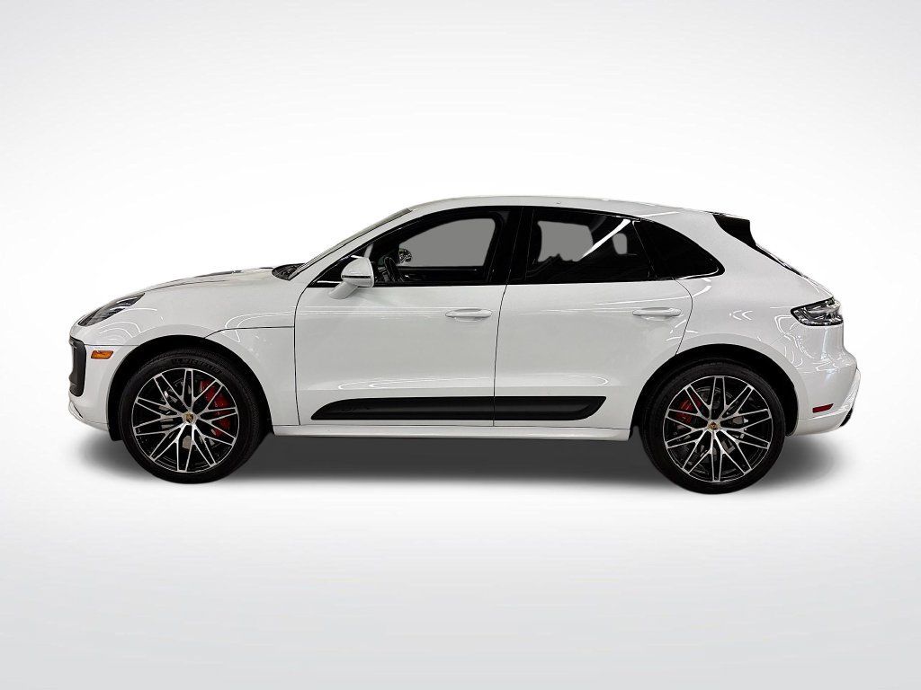 Used 2022 Porsche Macan GTS AWD/4WD image 2