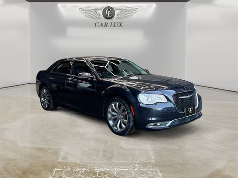 Used 2016 Chrysler 300 C w/ Safetytec Plus Group image 6